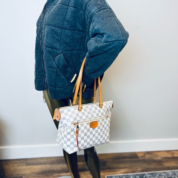 Authentic Louis Vuitton IENA PM D.AZUR - Picture 16 of 16